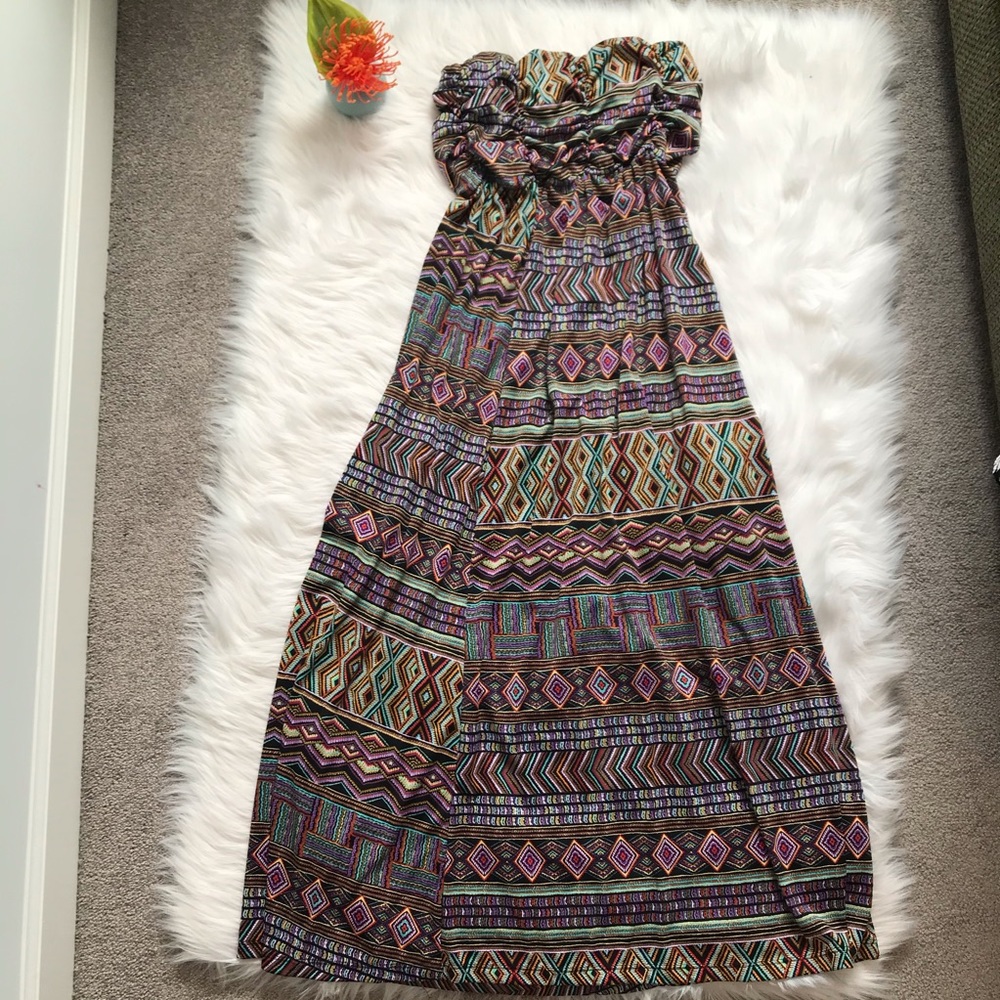 Maxi dress size small